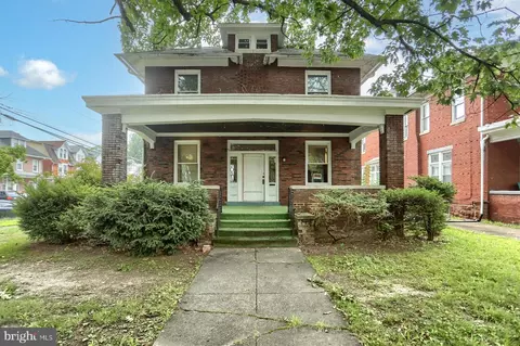 700 N 17th St, Harrisburg, PA 17103