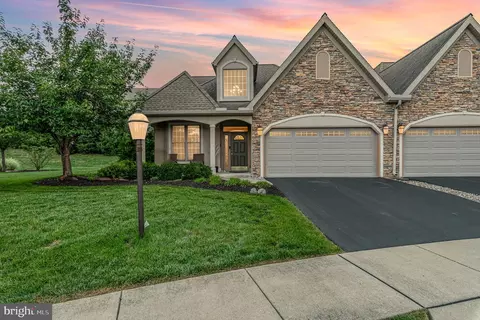 4312 Stoneleigh Ct, Harrisburg, PA 17112