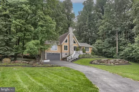 48 Stephania Dr, Middletown, PA 17057