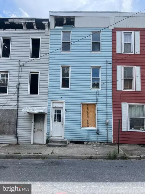 24 S 3rd St, Steelton, PA 17113