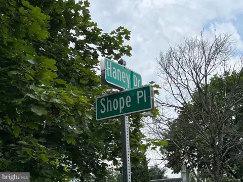 1449 Haney Dr, Harrisburg, PA 17109
