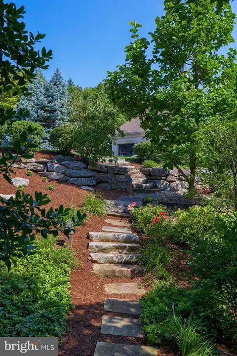 544 Olde Course Rd, Hershey, PA 17033 photo 90