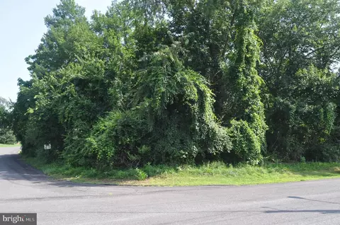 16 Cornell Drive, Millersburg, PA 17061