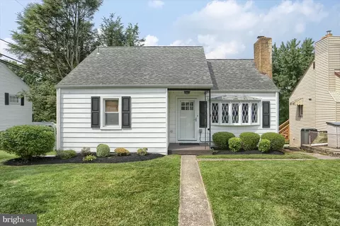 5200 Laurel Ln, Harrisburg, PA 17109
