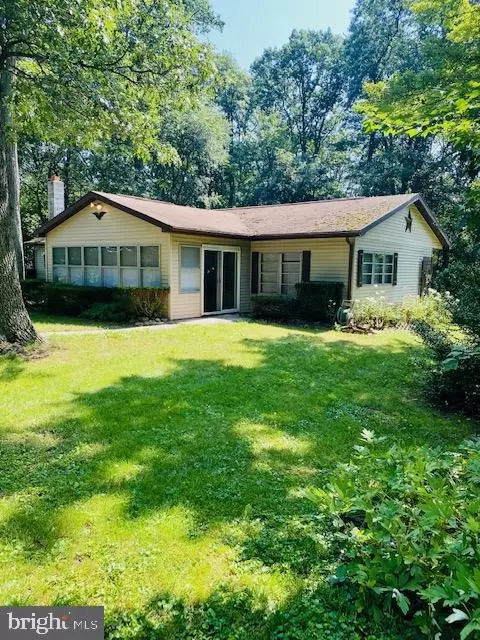 884 Mountain House Rd, Halifax, PA 17032