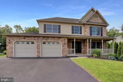 110 Hartford Dr, Middletown, PA 17057