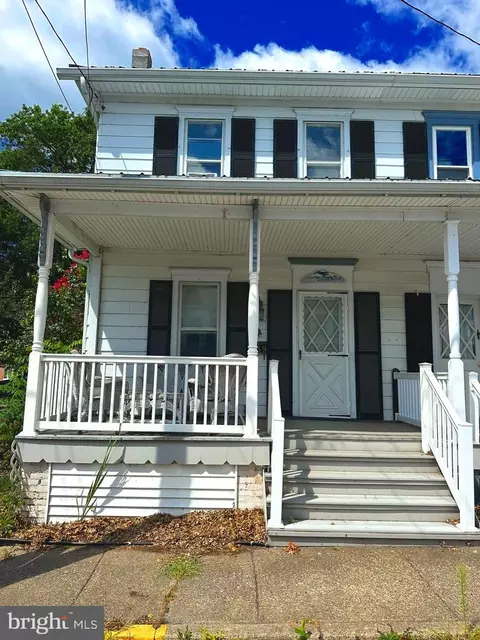 339 Church St, Millersburg, PA 17061