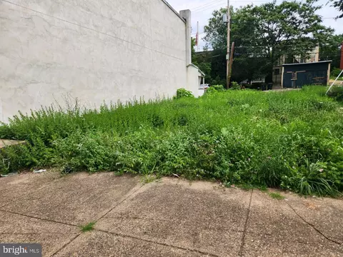 29 Evergreen St, Harrisburg, PA 17104