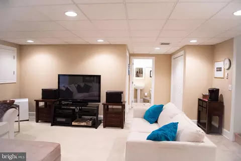 45 Maple Ave, Hershey, PA 17033 photo 46