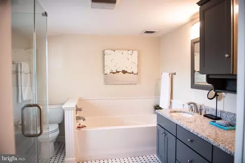 45 Maple Ave, Hershey, PA 17033 photo 37