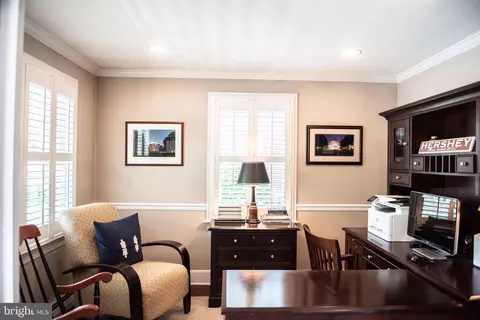 45 Maple Ave, Hershey, PA 17033 photo 6