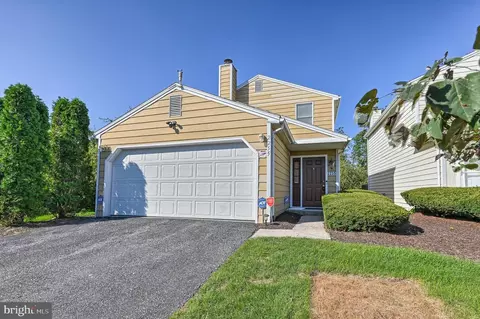 2255 Highland Cir, Harrisburg, PA 17110