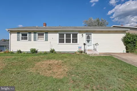 31 Theodore Ave, Middletown, PA 17057