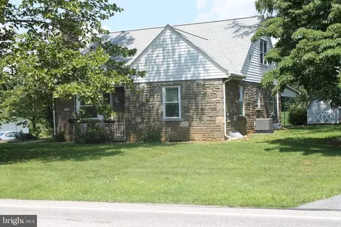 1303 E Derry Rd, Hershey, PA 17033 photo 20