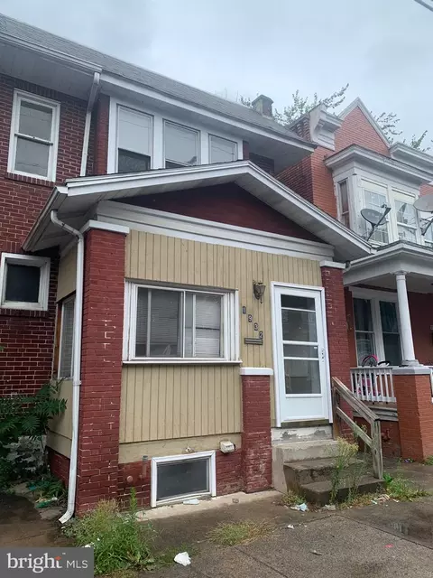 1932 Zarker St, Harrisburg, PA 17104