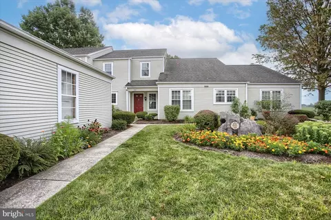 2108 Wexford Rd, Palmyra, PA 17078