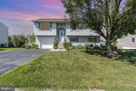 6130 Ann St, Harrisburg, PA 17111