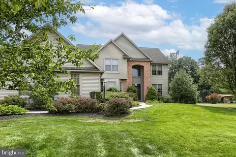 222 S Faith Rd, Grantville, PA 17028