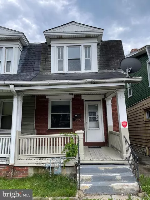 1824 Forster St, Harrisburg, PA 17103