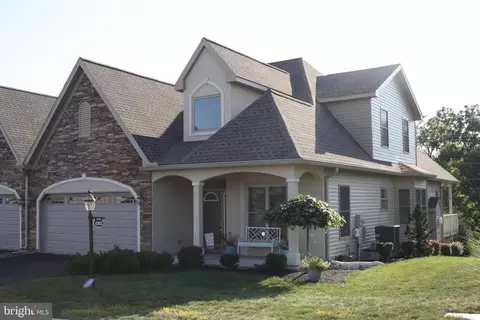 4302 Stoneleigh Ct, Harrisburg, PA 17112