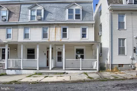 526 N 2nd St, Steelton, PA 17113
