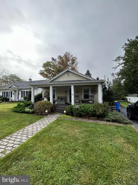 32 W Roosevelt Ave, Middletown, PA 17057