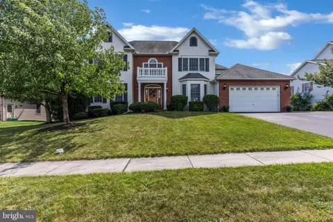 6308 Aston Ct, Harrisburg, PA 17111