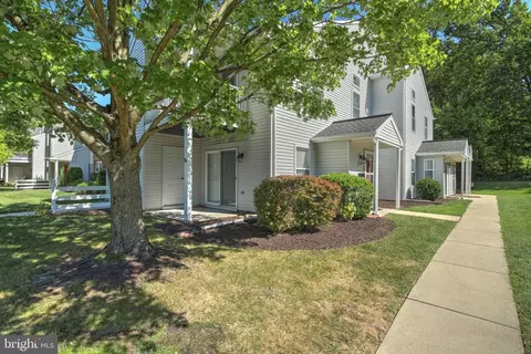 5809 Hidden Lake Dr # -c, Harrisburg, PA 17111
