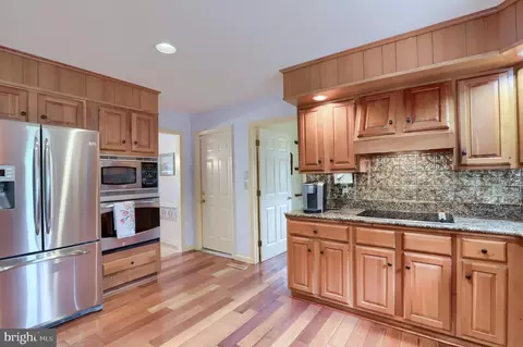 2 Fox Chase Dr, Hershey, PA 17033 photo 34