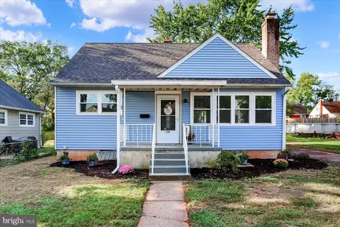 148 E Roosevelt Ave, Middletown, PA 17057