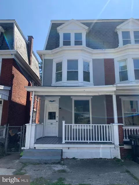2131 Derry St, Harrisburg, PA 17104
