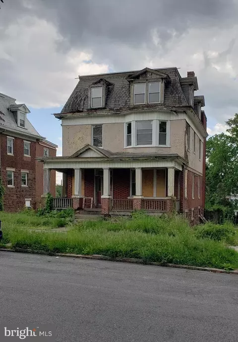 1849 Whitehall St, Harrisburg, PA 17103