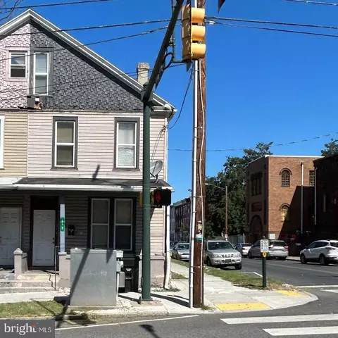 332 Maclay St, Harrisburg, PA 17110