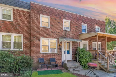 2431 Derry St, Harrisburg, PA 17111