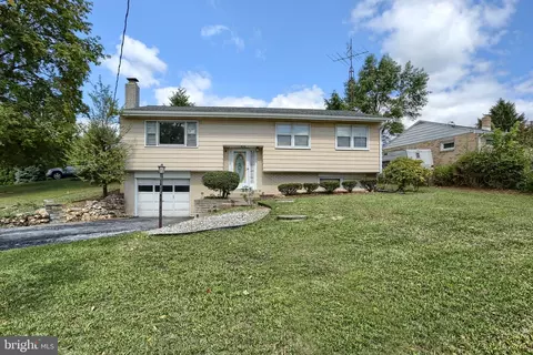 5600 Chambers Hill Rd, Harrisburg, PA 17111