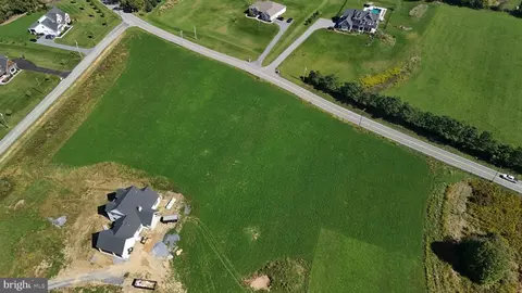 7185 Sterling Rd, Harrisburg, PA 17112
