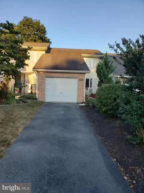 5000 Nancy Dr, Harrisburg, PA 17109