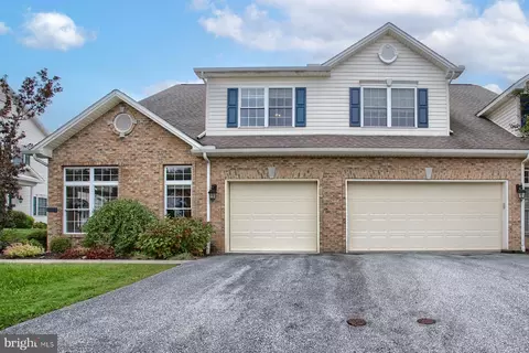 366 Schaffner Dr, Harrisburg, PA 17112