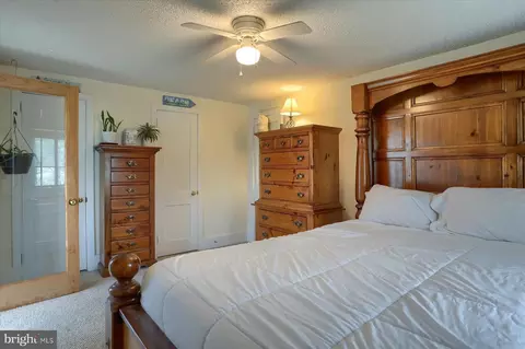 1225 E Derry Rd, Hershey, PA 17033 photo 16
