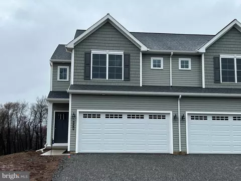 234 Sage Blvd, Middletown, PA 17057