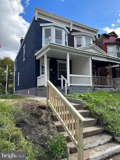 129 Royal Ter, Harrisburg, PA 17103