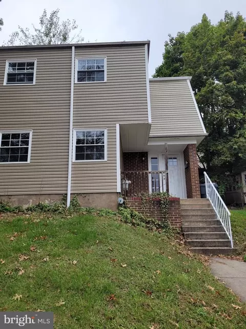 523 S 2nd St, Steelton, PA 17113