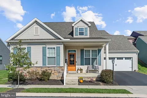 6059 Station Circle Rd, Harrisburg, PA 17111