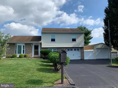 1060 5th Ave, Oberlin, PA 17113