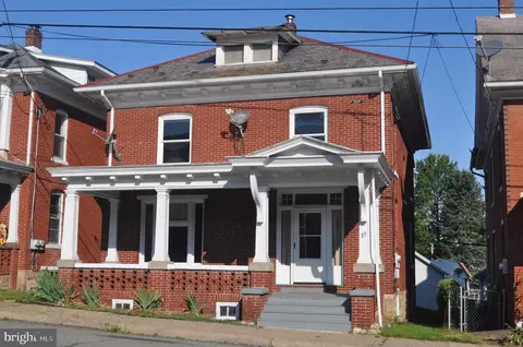 89 E Main St, Elizabethville, PA 17023