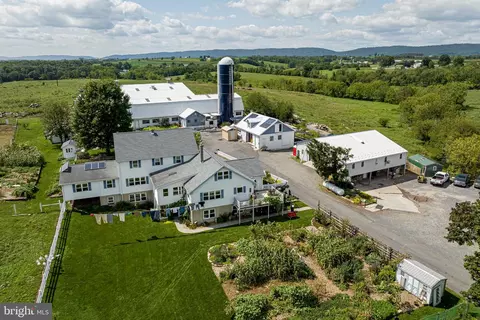 253 Weaver Ln, Elizabethville, PA 17023