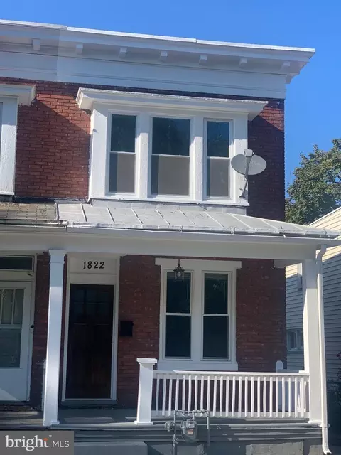 1822 Briggs St, Harrisburg, PA 17103