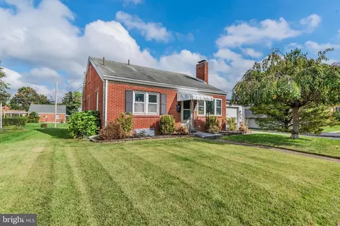 5026 Mauretania Ave, Harrisburg, PA 17109
