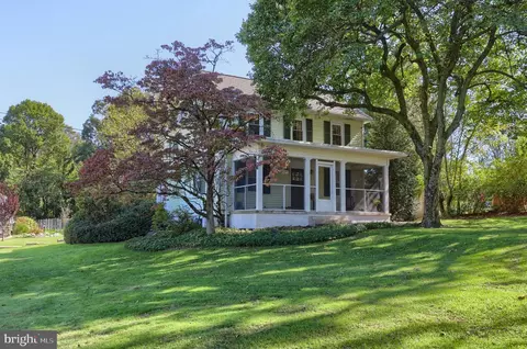 1031 Waltonville Rd, Hummelstown, PA 17036