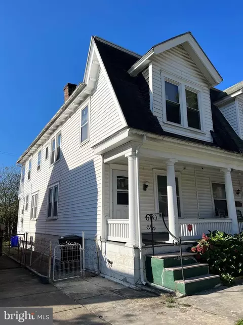 2311 Luce St, Harrisburg, PA 17104